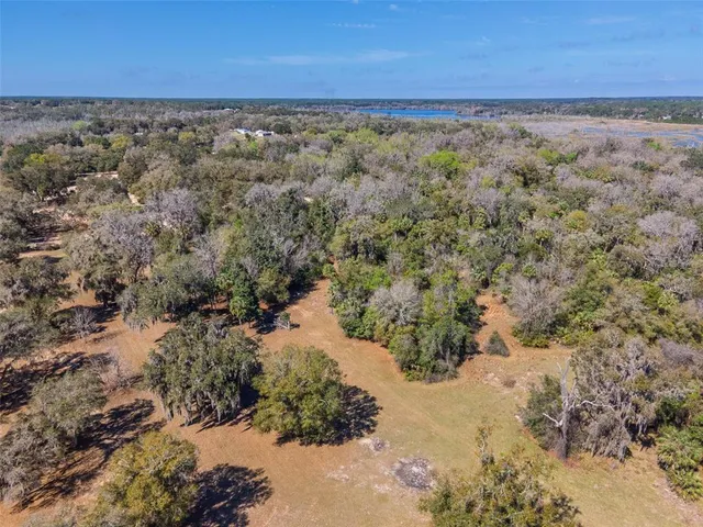 $850,000 | 17482 Southeast 34th Lane, Ocklawaha, FL 32179