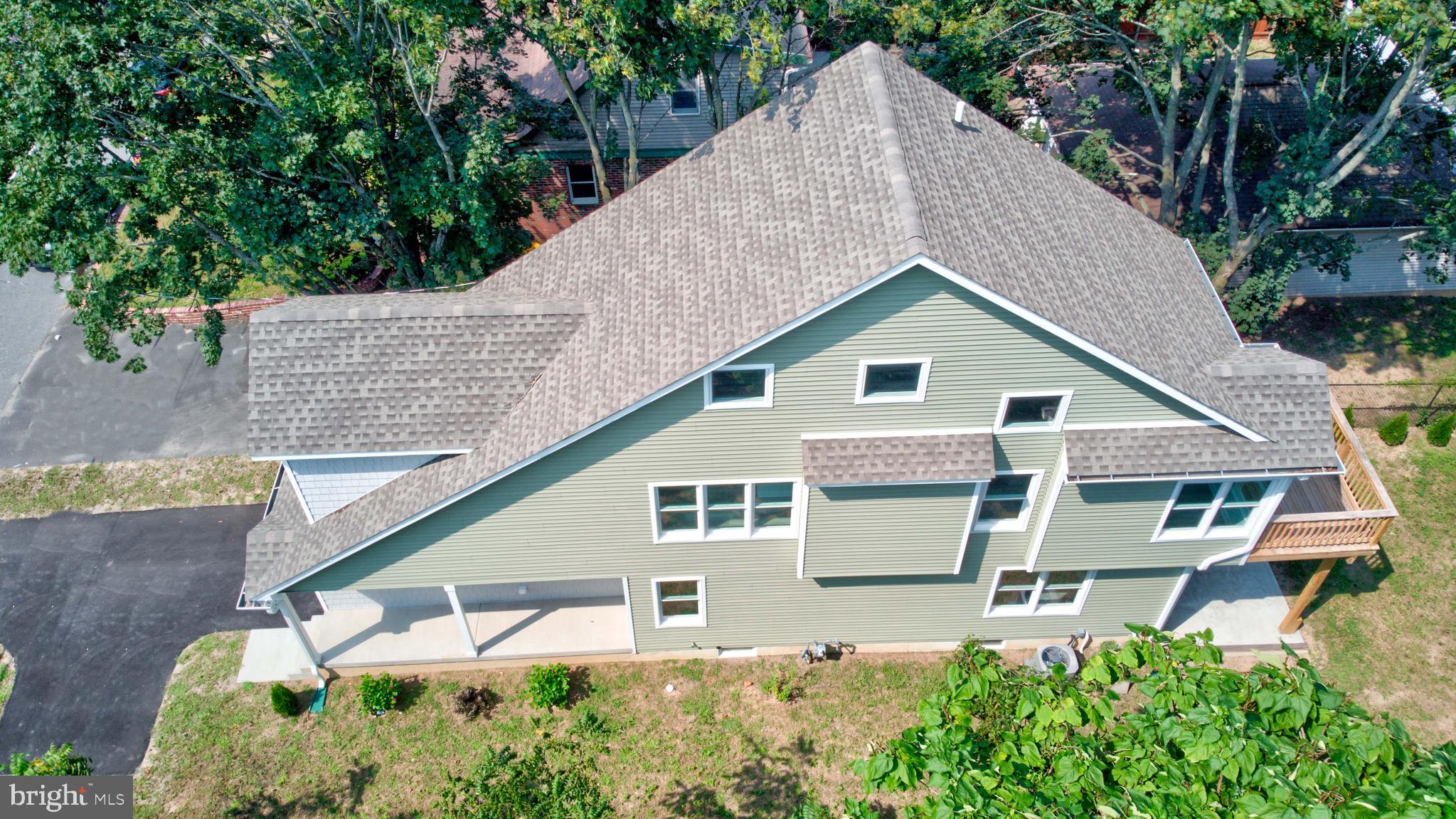 720 Kuser Road Hamilton, NJ 08619 - Photo 3 of 24 Two and a half stories, lots of windows