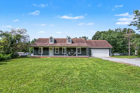 $399,900 | 2723 Highway 12 North, Chapmansboro, TN 37035