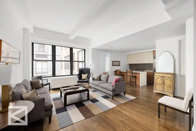 $2,395,000 | 260 Park Avenue South, Unit 10I | Flatiron