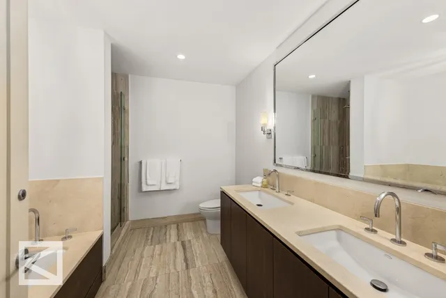 $2,395,000 | 260 Park Avenue South, Unit 10I | Flatiron