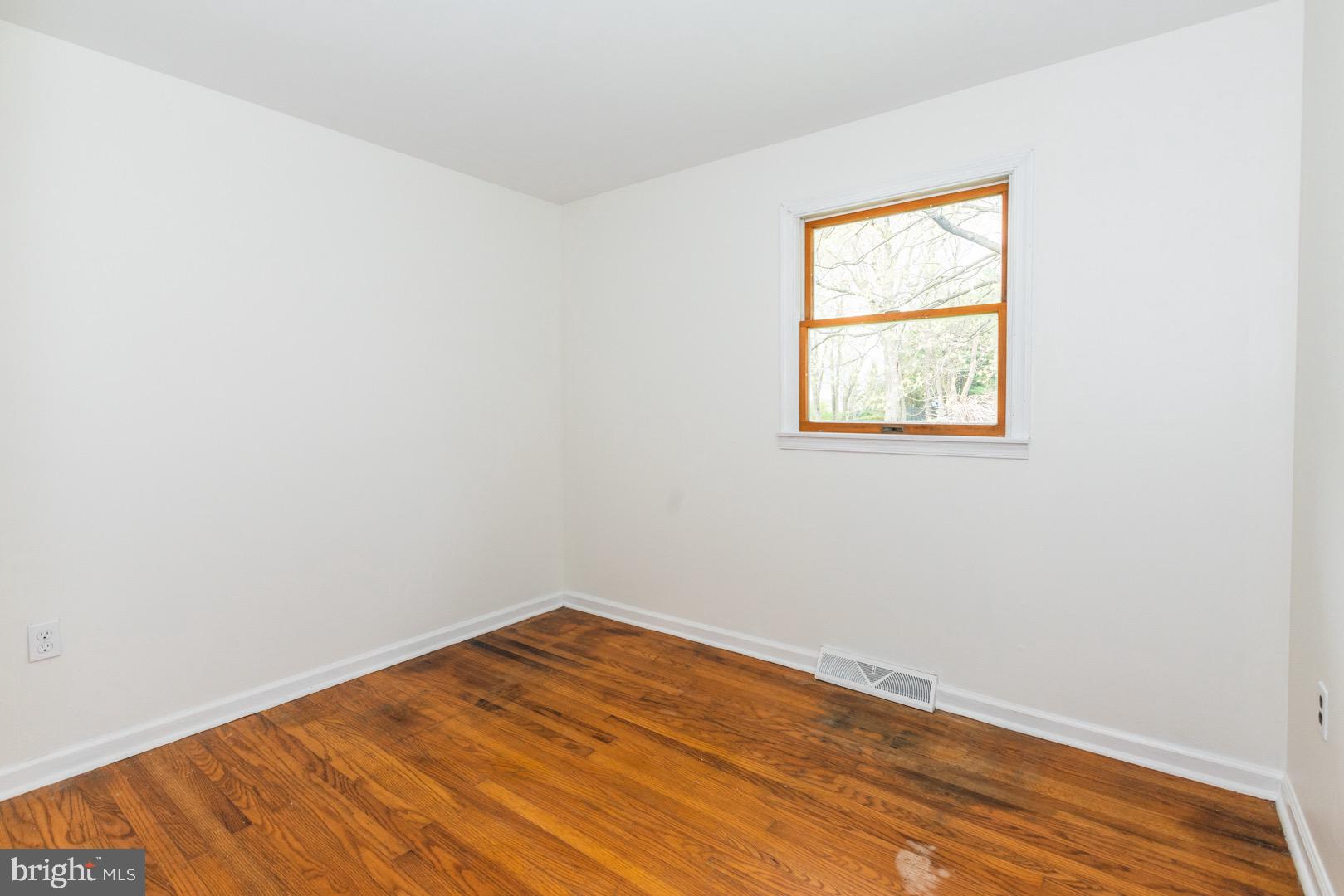 3115 Pickertown Road Warrington, PA 18976 - Photo 17 of 25 Gallery Image 17