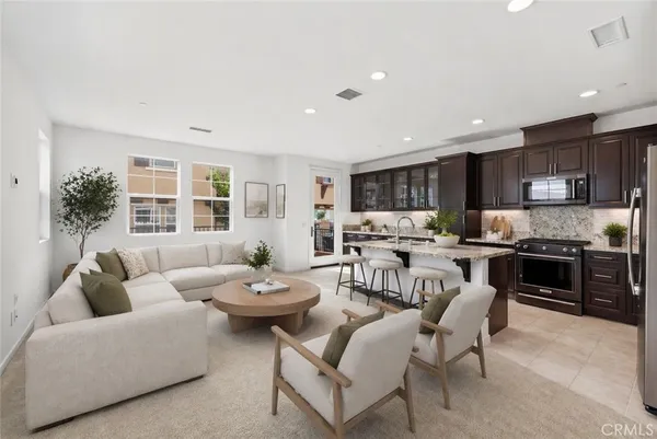 $680,000 | 28637 Solana Court, Valencia, CA 91354