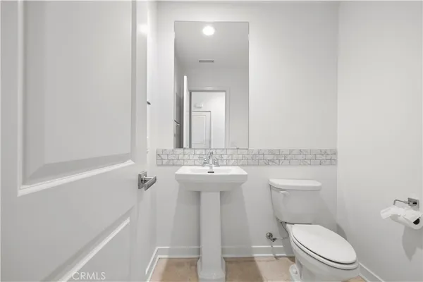 $680,000 | 28637 Solana Court, Valencia, CA 91354
