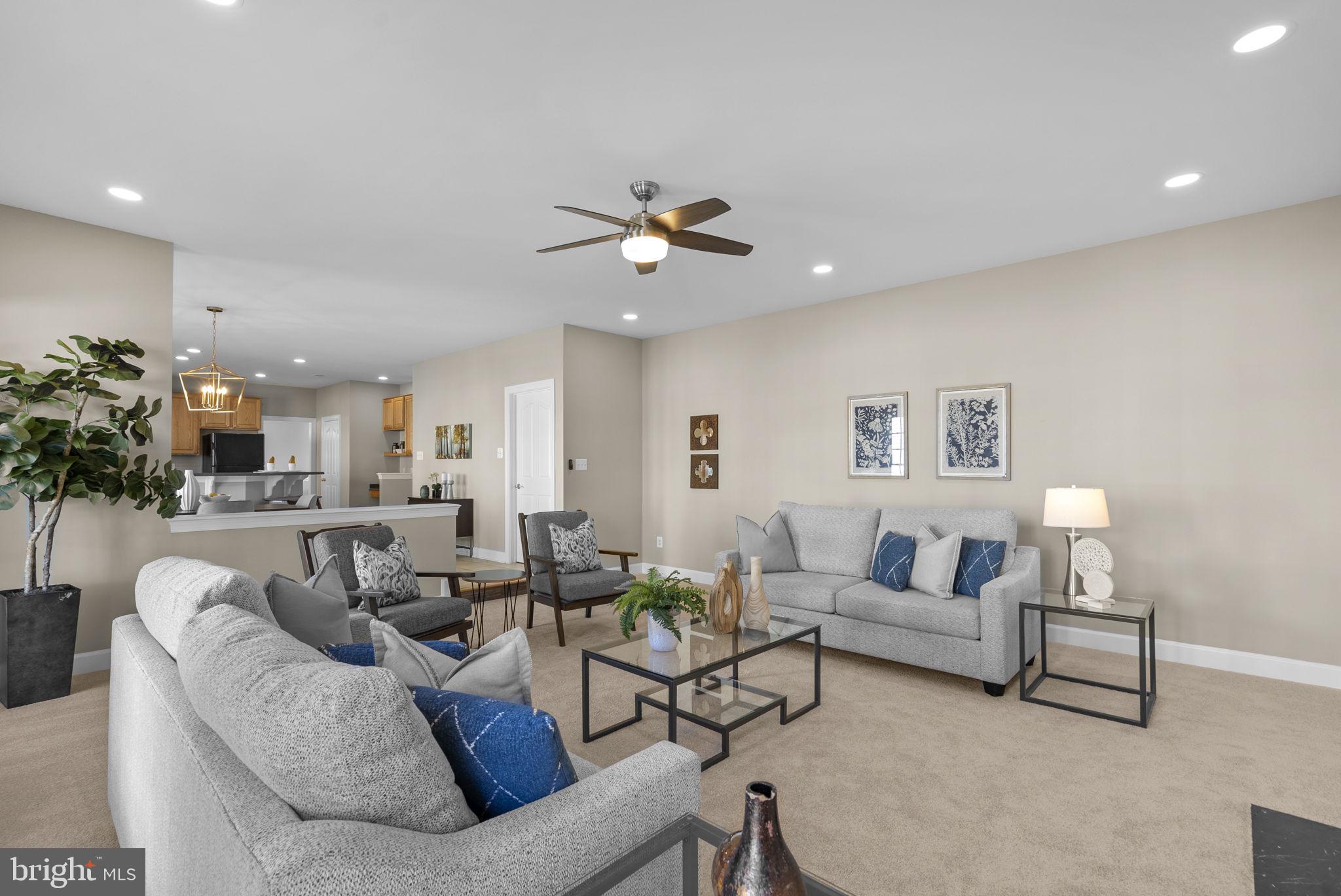 14421 Ashleigh Greene Road Boyds, MD 20841 - Photo 29 of 95 Huge Family Room with Gas Fireplace