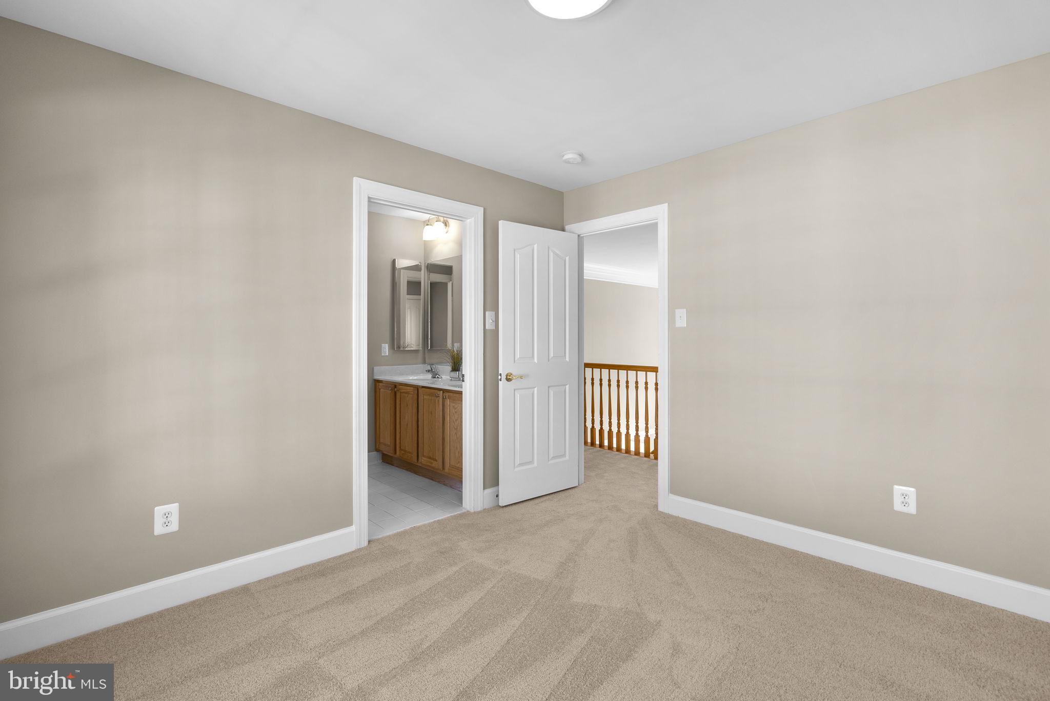 14421 Ashleigh Greene Road Boyds, MD 20841 - Photo 45 of 95 Bedroom #2 with en Suite Buddy-Bathroom