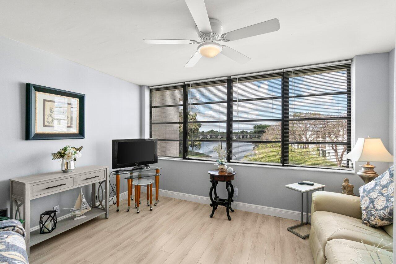 15075 Witney Road, Unit 312 Delray Beach, FL 33484 - Photo 16 of 33 019-15075WitneyRoad-312-DelrayBeach-FL-3