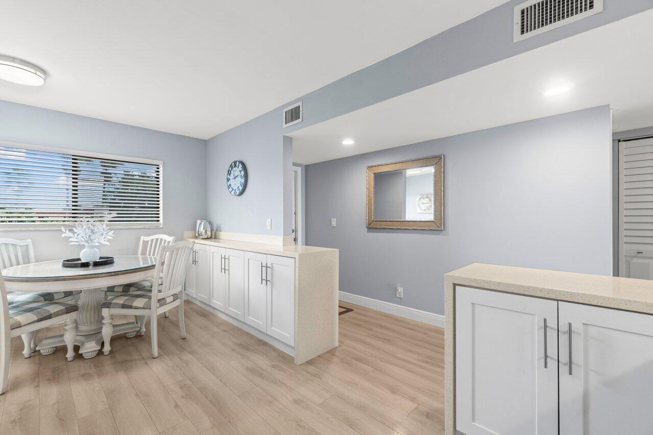 15075 Witney Road, Unit 312 Delray Beach, FL 33484 - Photo 7 of 33 010-15075WitneyRoad-312-DelrayBeach-FL-3