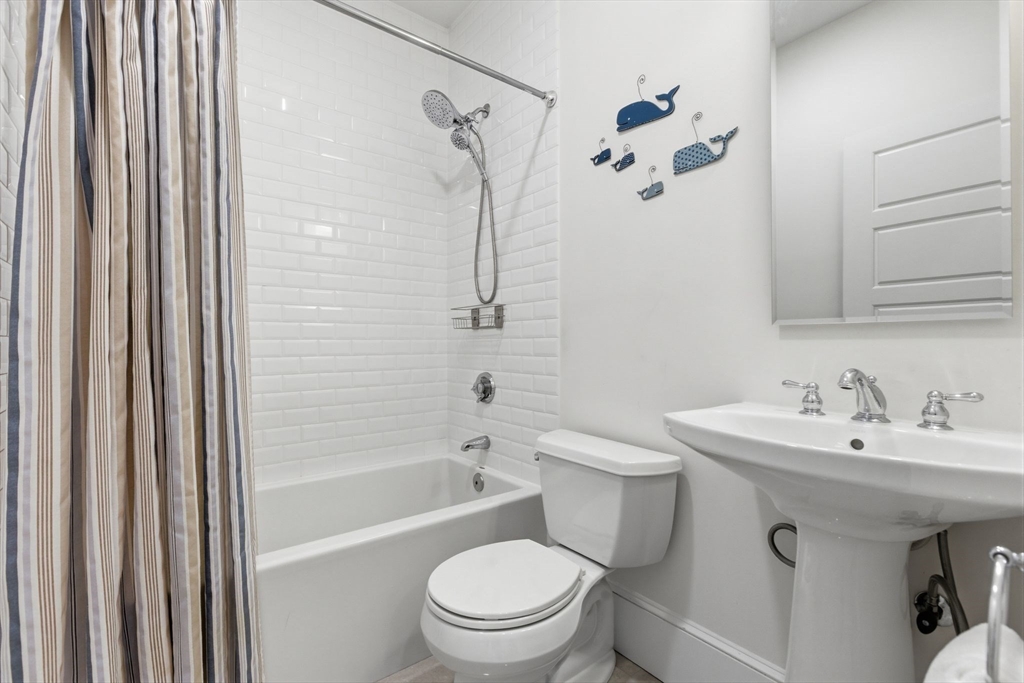 21 Wesley Street Boston, MA 02129 - Photo 14 of 32