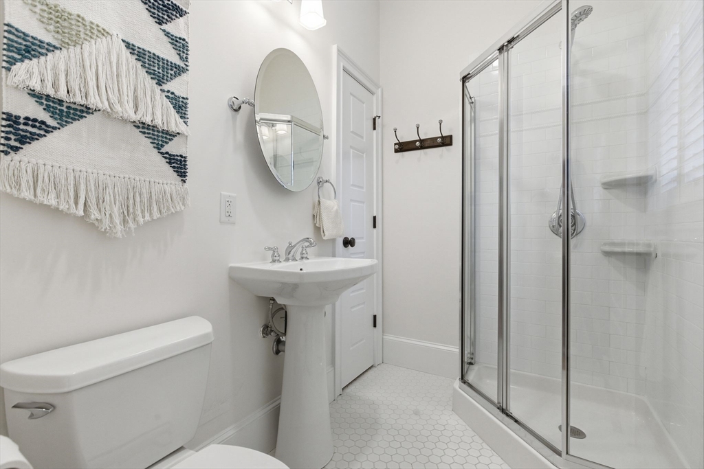 21 Wesley Street Boston, MA 02129 - Photo 18 of 32