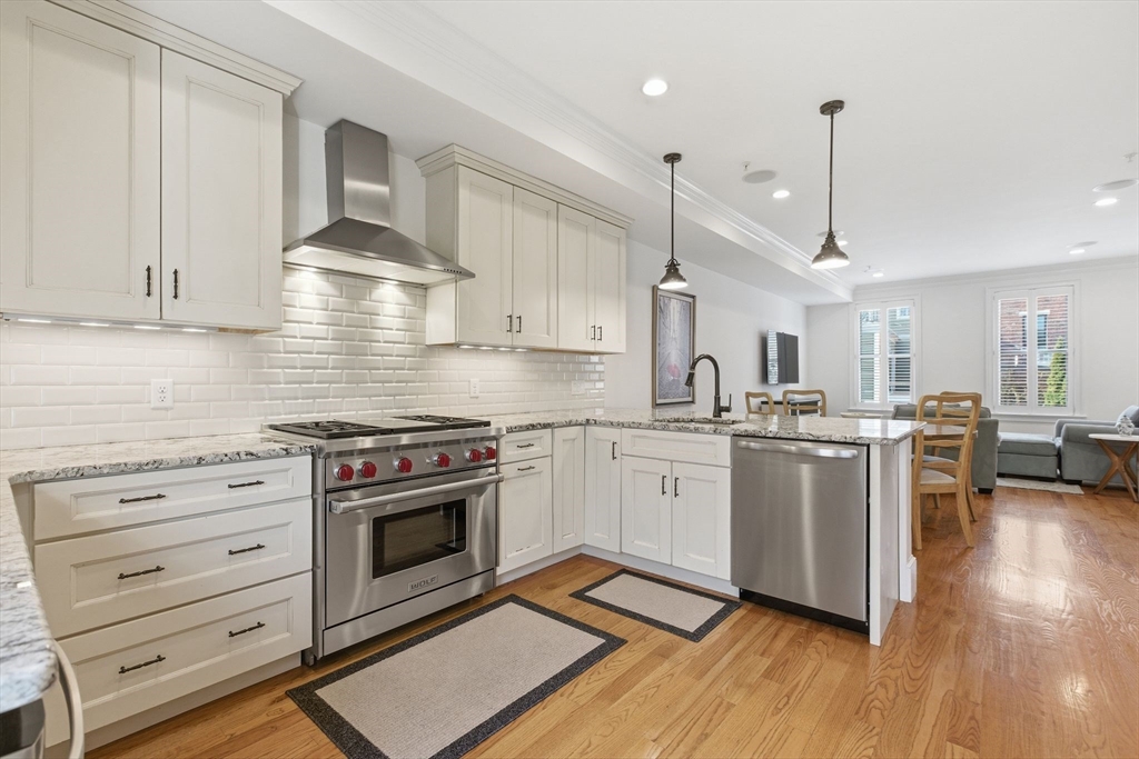21 Wesley Street Boston, MA 02129 - Photo 2 of 32