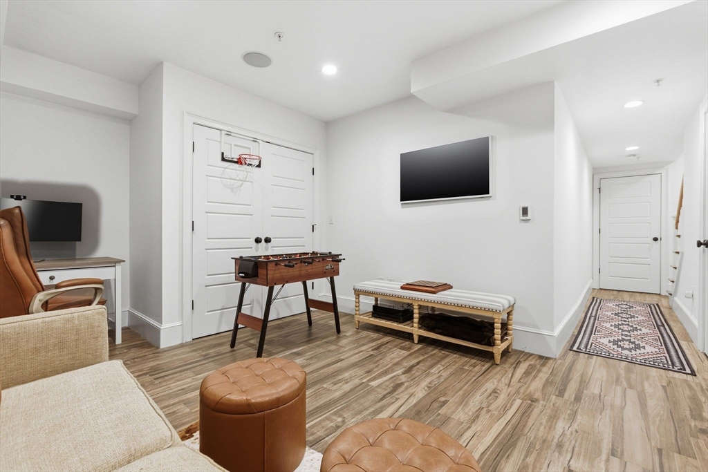 21 Wesley Street Boston, MA 02129 - Photo 21 of 32