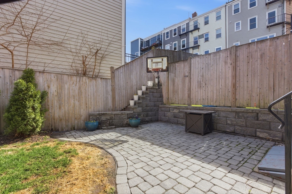 21 Wesley Street Boston, MA 02129 - Photo 26 of 32