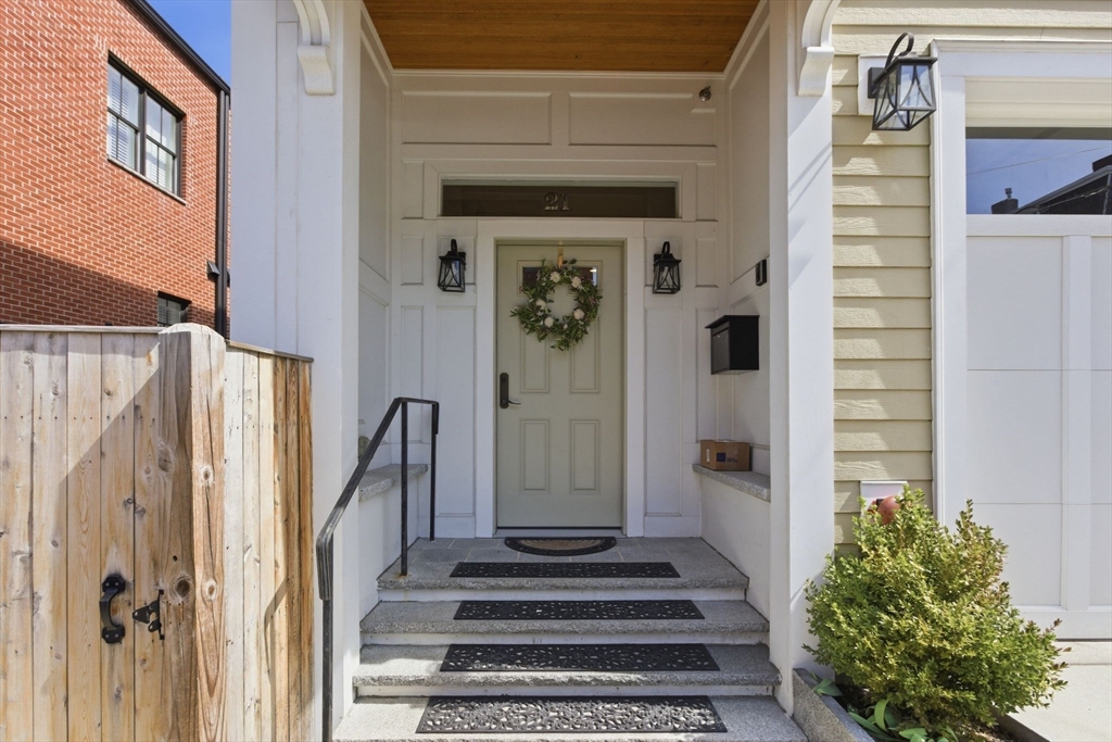 21 Wesley Street Boston, MA 02129 - Photo 30 of 32