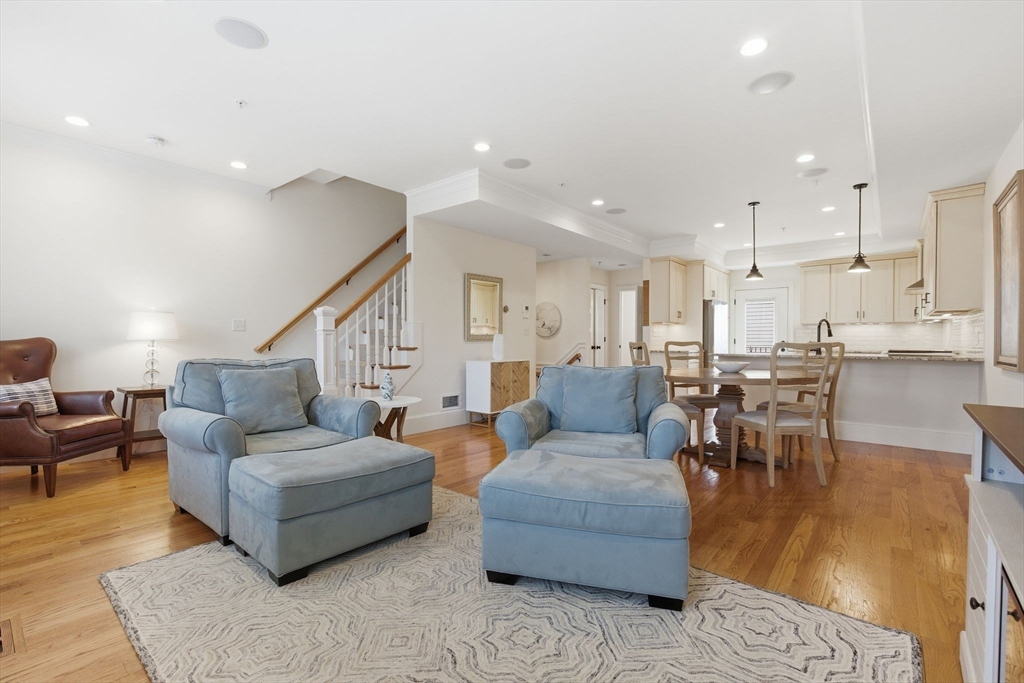 21 Wesley Street Boston, MA 02129 - Photo 6 of 32