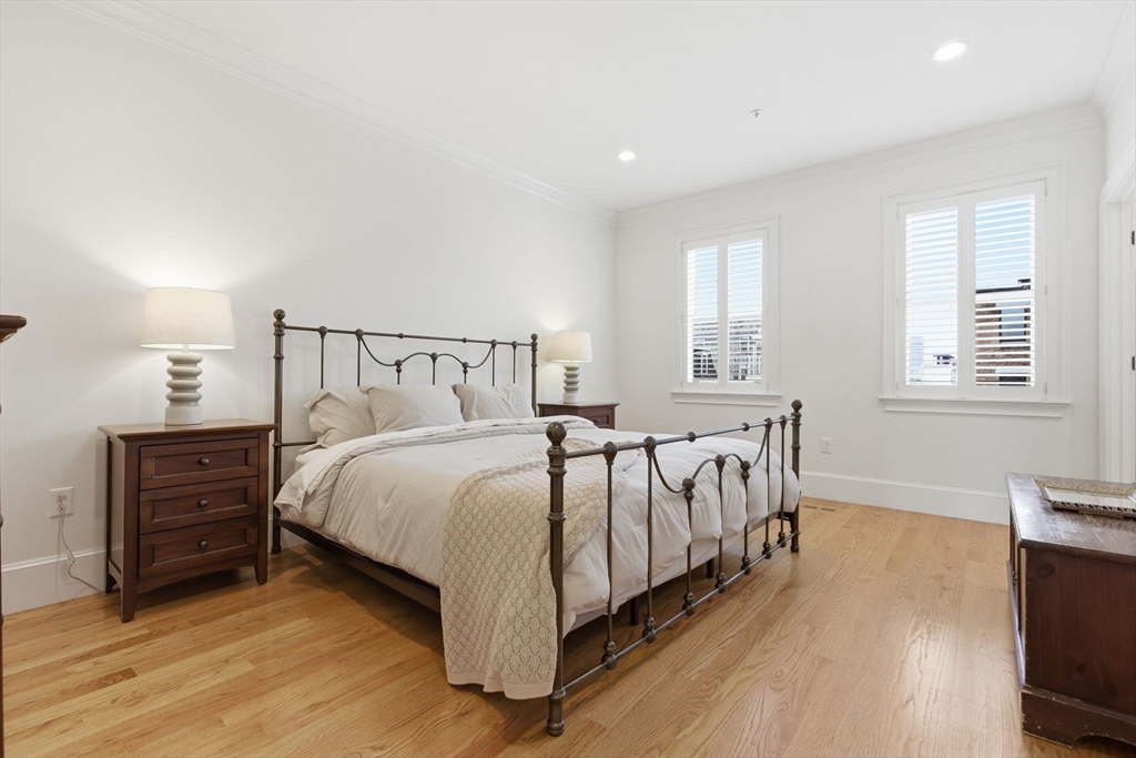 21 Wesley Street Boston, MA 02129 - Photo 8 of 32
