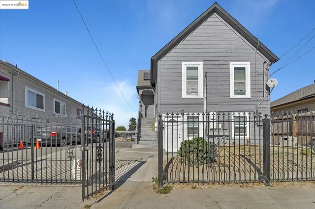 $750,000 | 1507 48th Avenue, Oakland, CA 94601