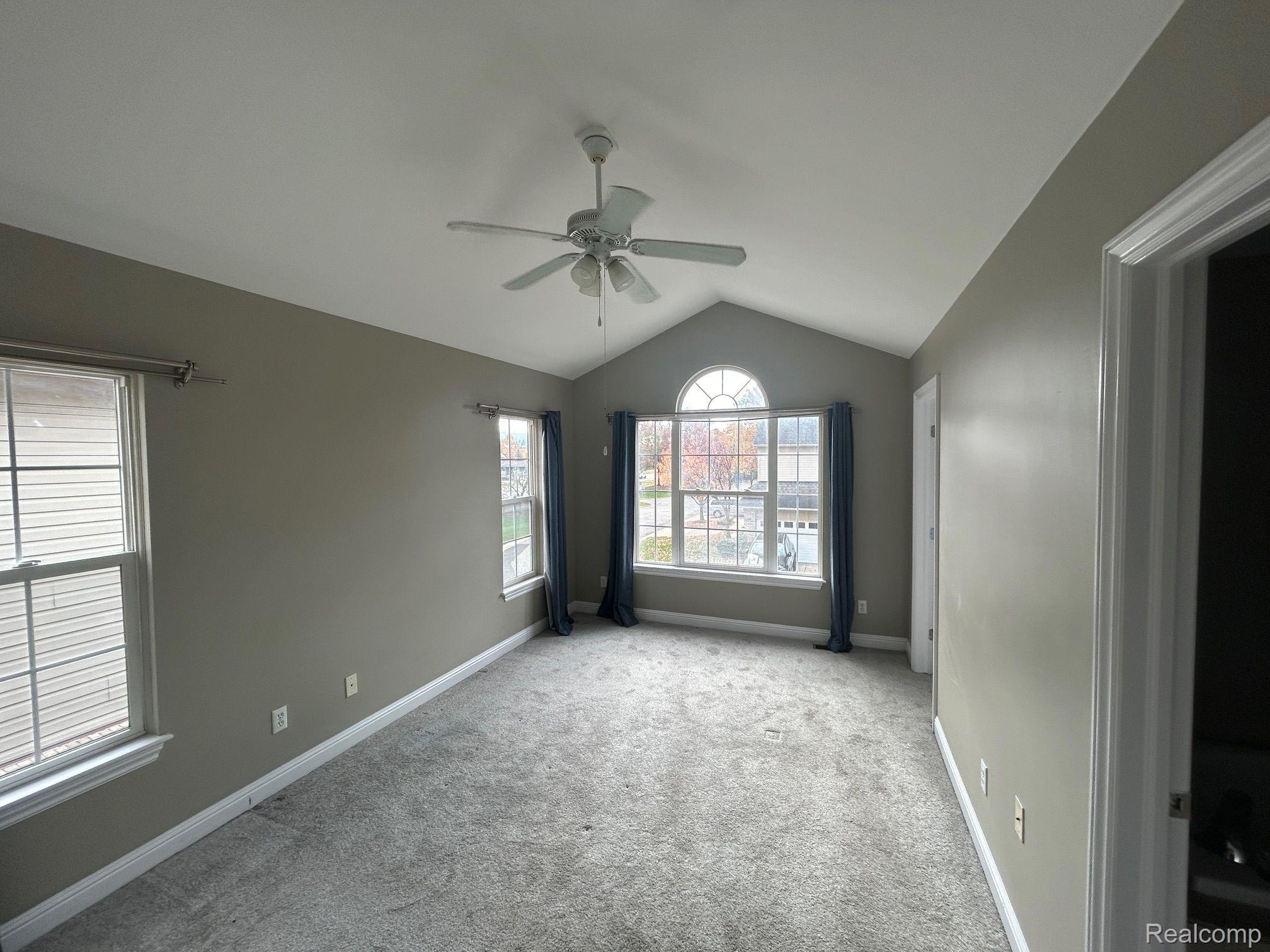 41484 Glade Road Canton, MI 48187 - Photo 18 of 35