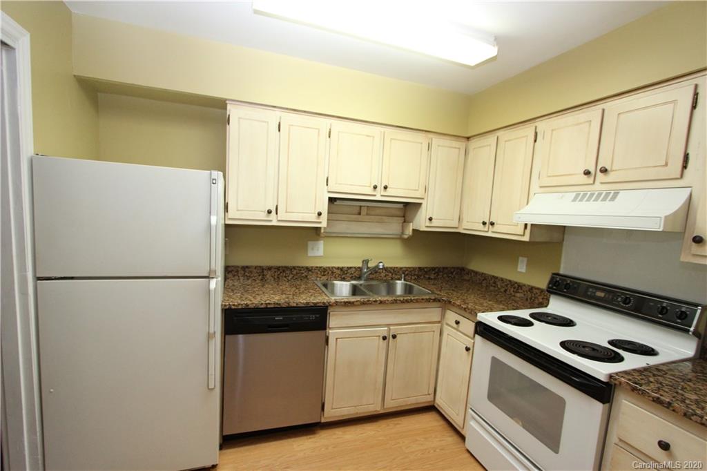 3720 Park Road, Unit J Charlotte, NC 28209 - Photo 9 of 17
