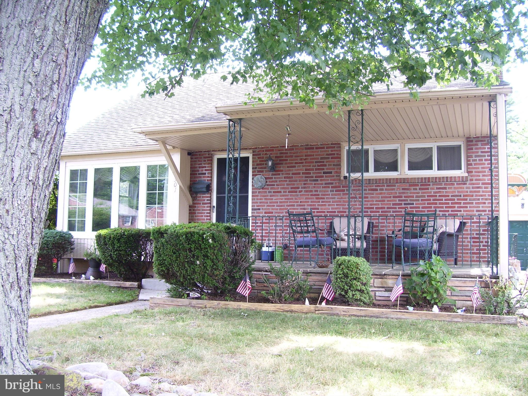 301 Ogden Place Springfield, PA 19064 - Photo 1 of 34 Gallery Image 1