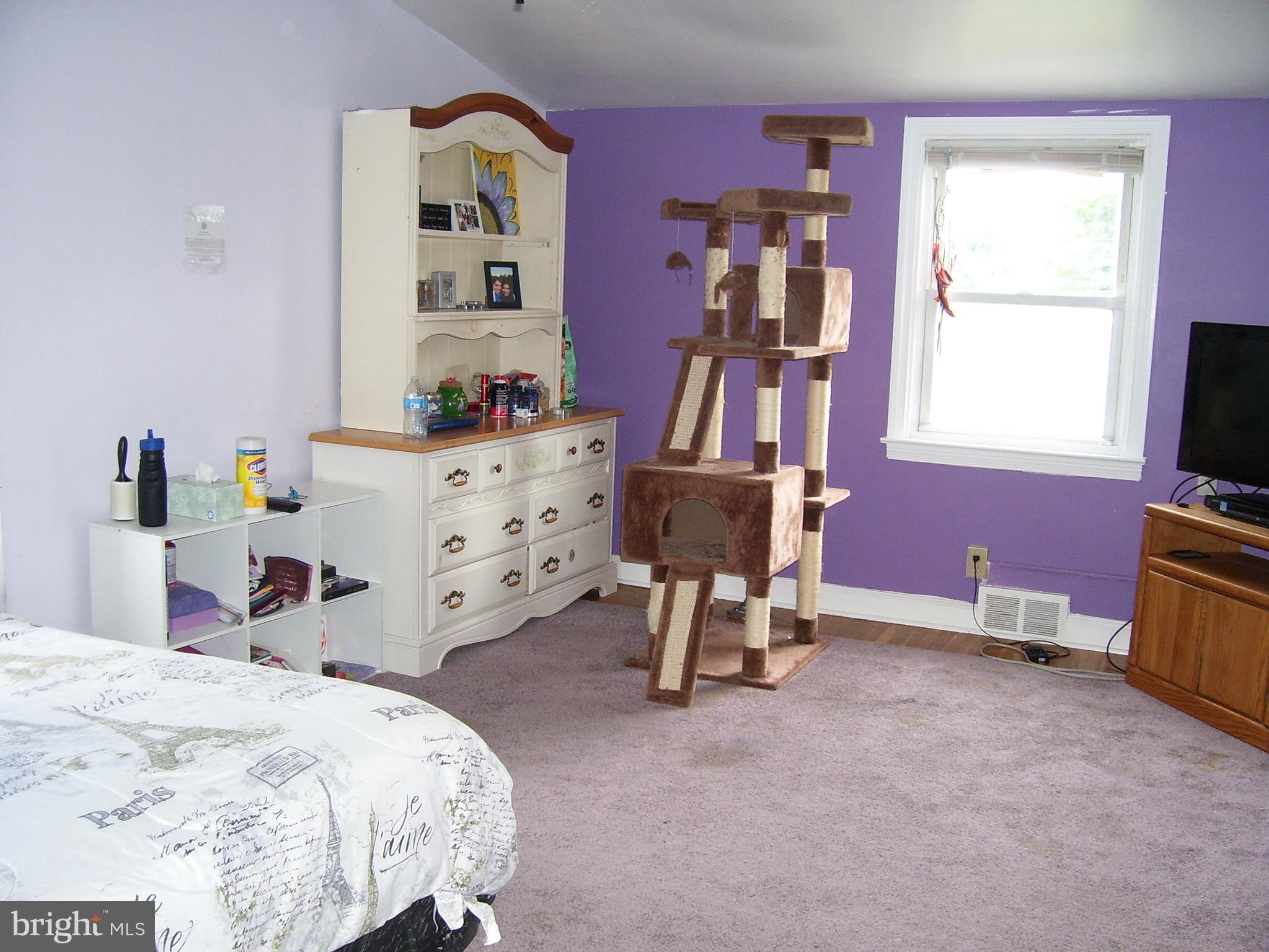 301 Ogden Place Springfield, PA 19064 - Photo 15 of 34 Gallery Image 15