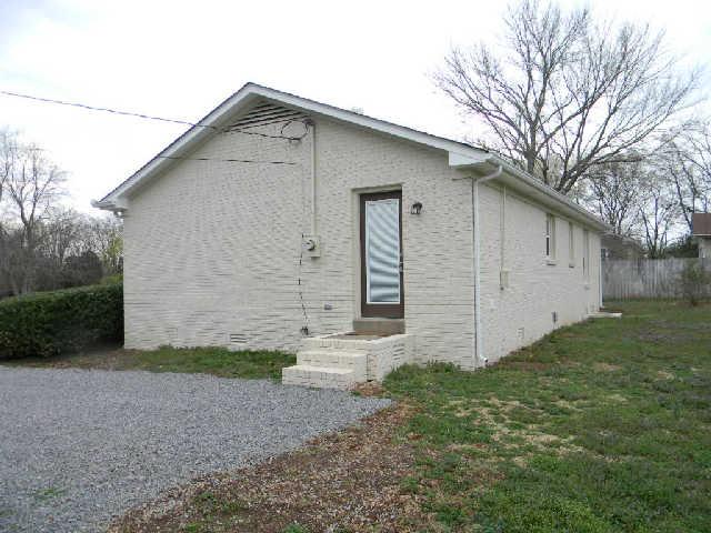 3846 Rabbit Road Murfreesboro, TN 37129 - Photo 3 of 20 Gallery Image 3
