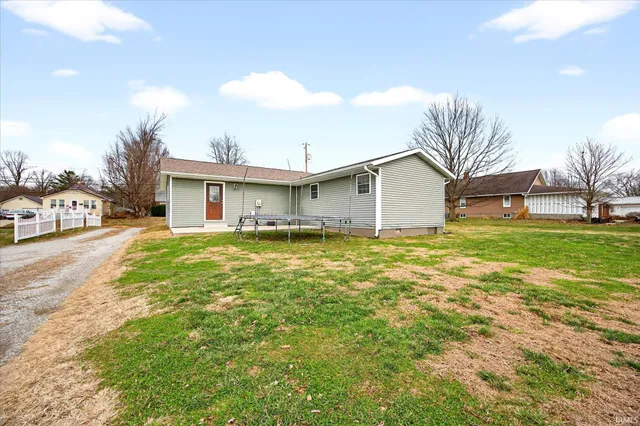 $265,000 | 315 East Walnut Street, Odon, IN 47562