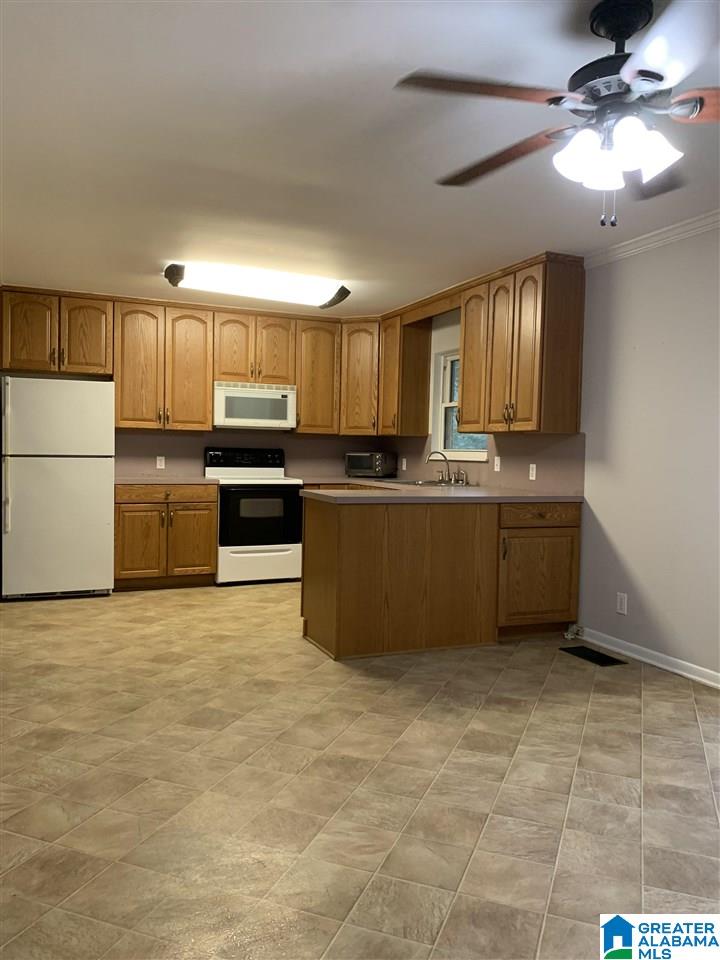 517 Tinker Street Bessemer, AL 35023 - Photo 6 of 19