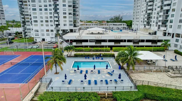 $1,900 | 2750 Northeast 183rd Street, Unit 506, Aventura, FL 33160