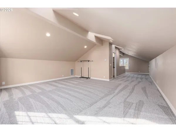 $899,900 | 1165 Skylark Lane, Eugene, OR 97401