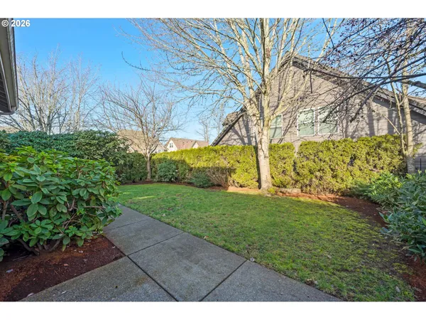 $899,900 | 1165 Skylark Lane, Eugene, OR 97401