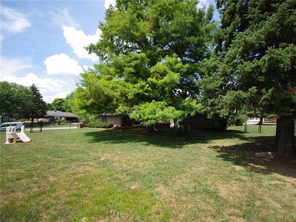 829 Canyon Road Indianapolis, IN 46217 - Photo 20 of 24 Gallery Image 20