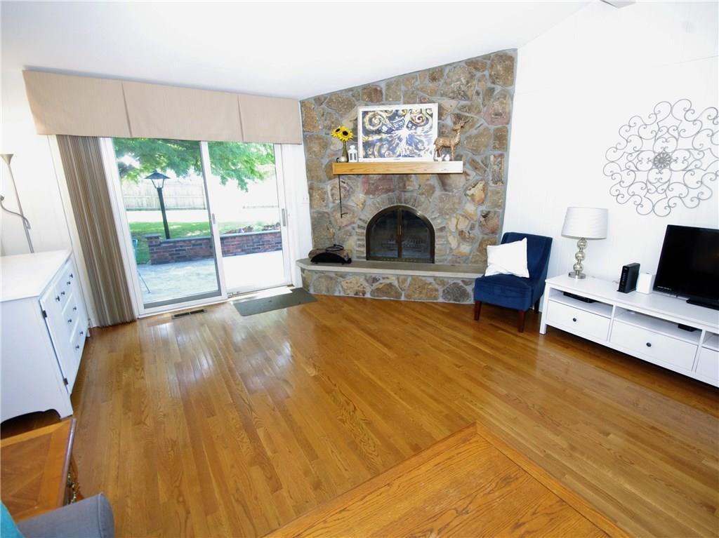 829 Canyon Road Indianapolis, IN 46217 - Photo 10 of 24 Gallery Image 10
