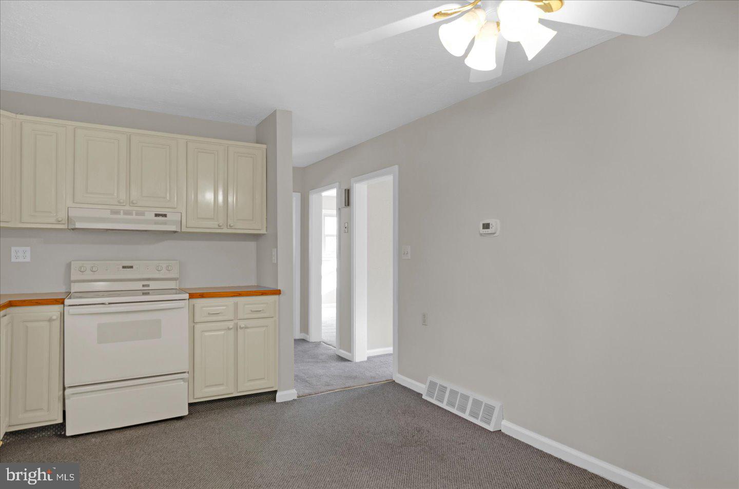 2011 Creek Road Hainesport, NJ 08036 - Photo 11 of 42 Gallery Image 11