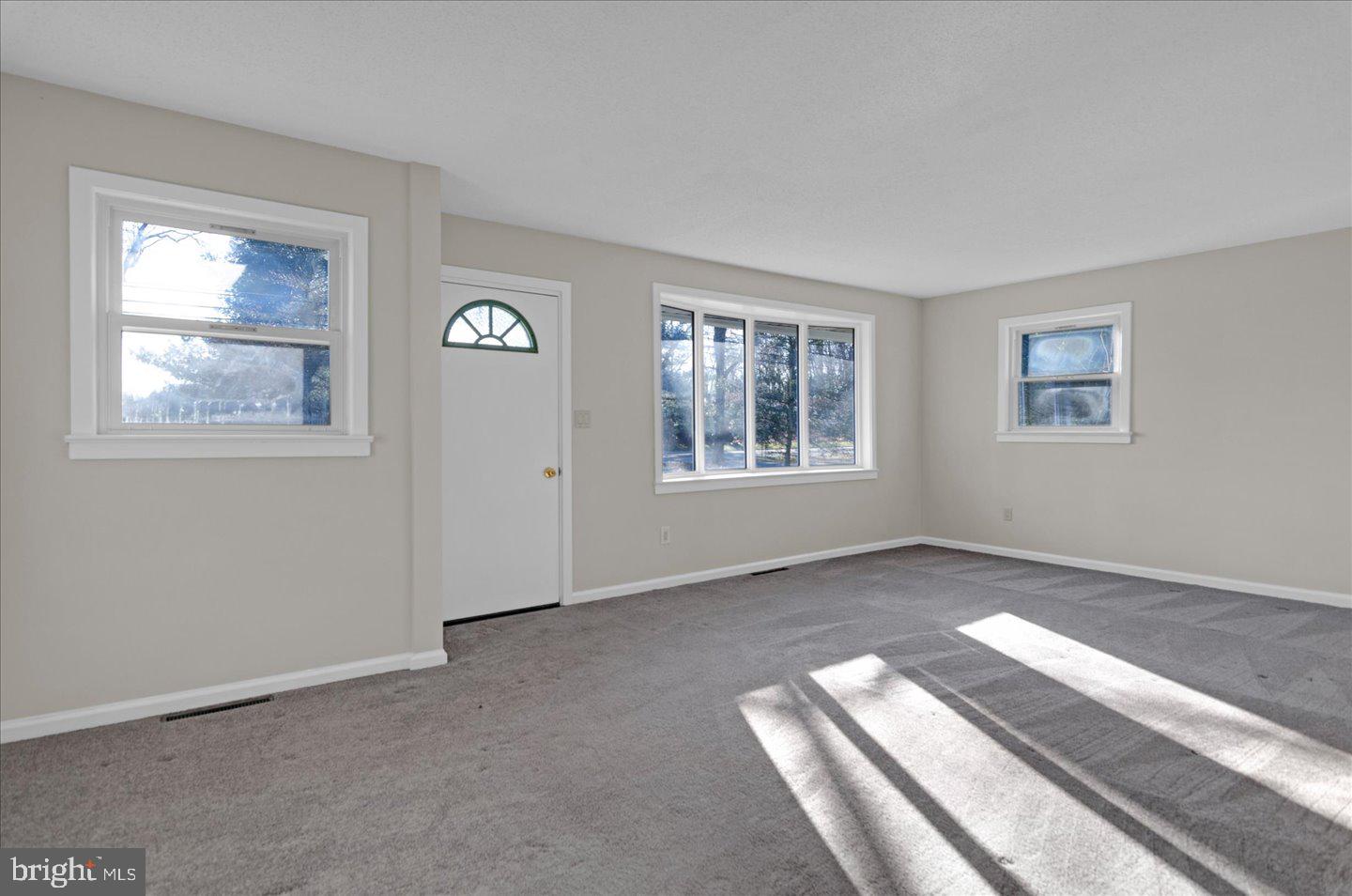 2011 Creek Road Hainesport, NJ 08036 - Photo 4 of 42 Gallery Image 4