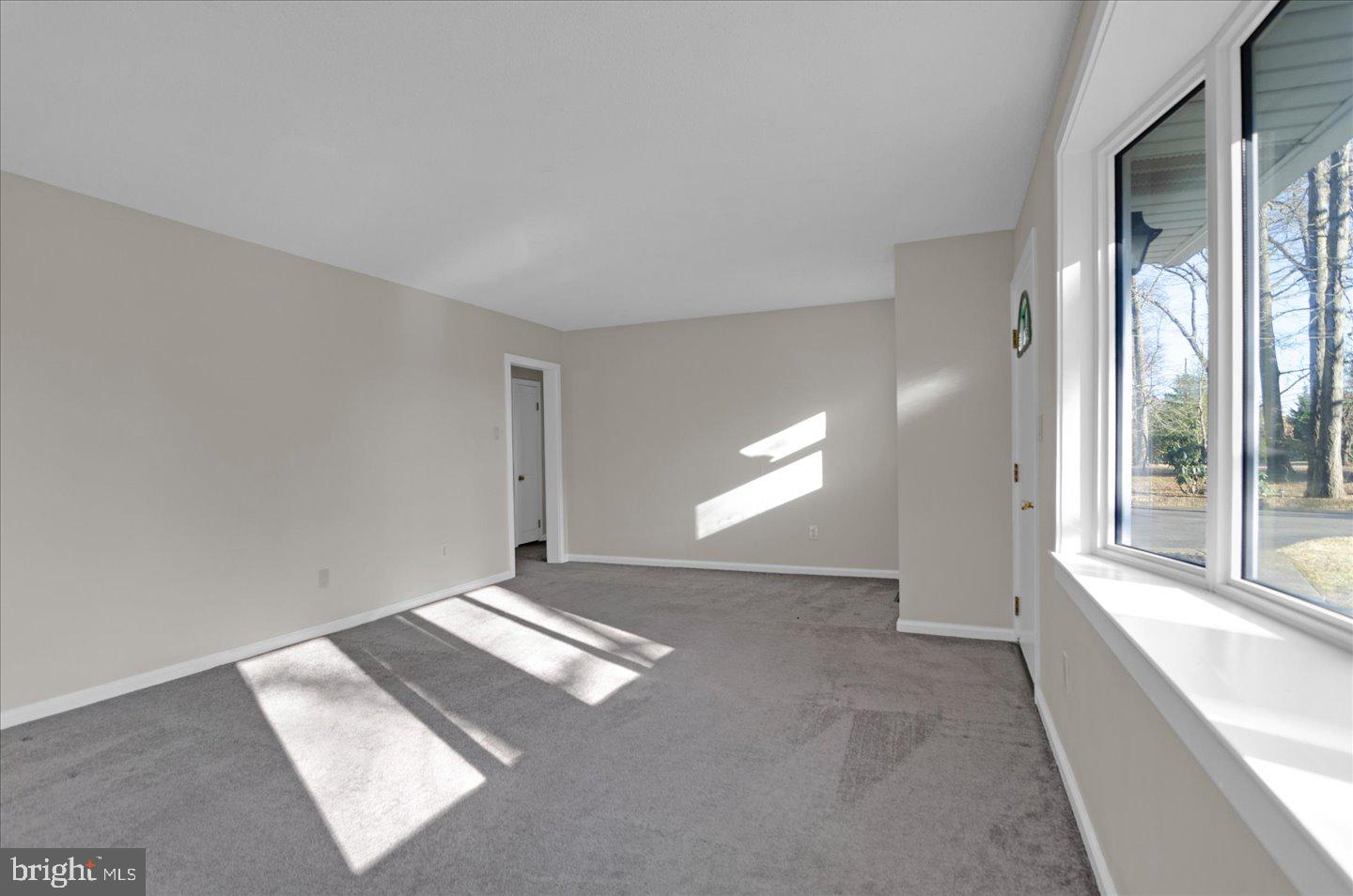 2011 Creek Road Hainesport, NJ 08036 - Photo 7 of 42 Gallery Image 7