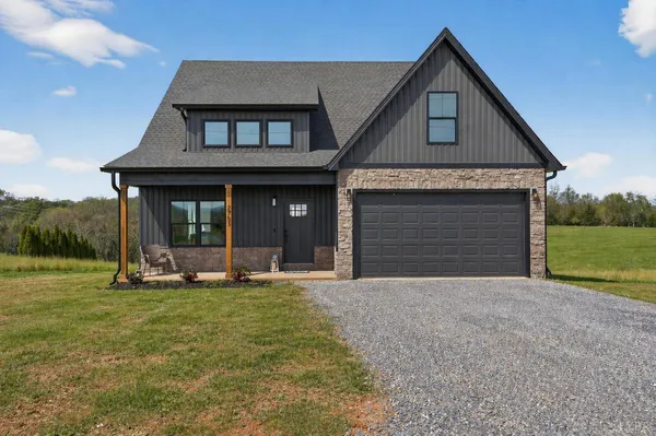 $479,900 | 40 Cambridge Court, Hardy, VA 24101