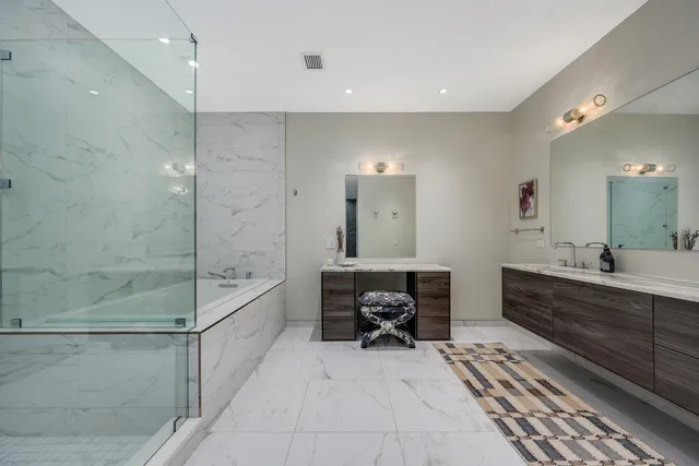 $3,090,000 | 351 West Huron Street, Unit 4, Chicago, IL 60654