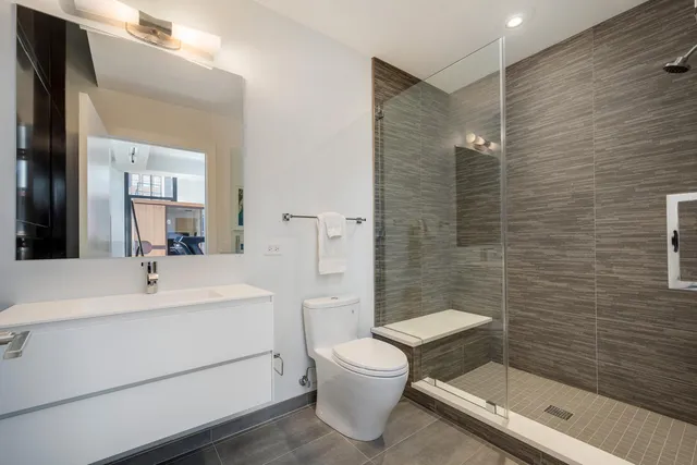 $3,090,000 | 351 West Huron Street, Unit 4, Chicago, IL 60654