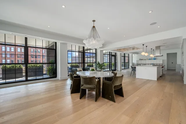 $3,090,000 | 351 West Huron Street, Unit 4, Chicago, IL 60654