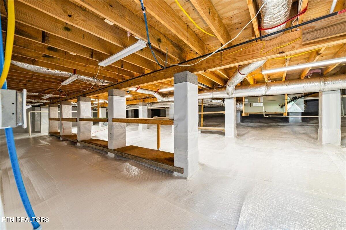 1380 East Norris Point Road La Follette, TN 37766 - Photo 47 of 54 Encapsulated Walk Space