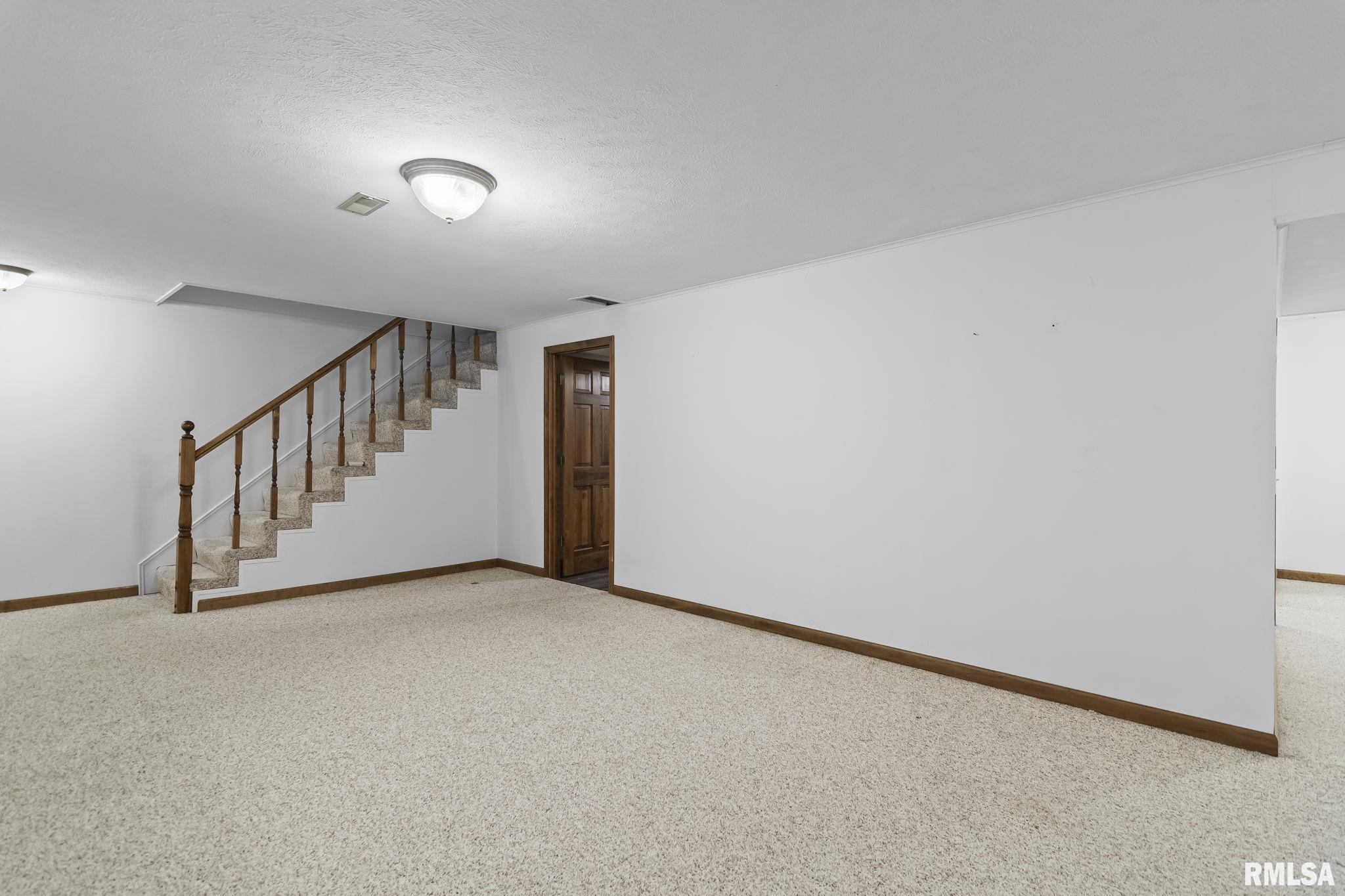 2529 Wydown Avenue Springfield, IL 62704 - Photo 36 of 52