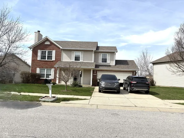 $2,200 | 11052 Oakspring Drive, Indianapolis, IN 46239