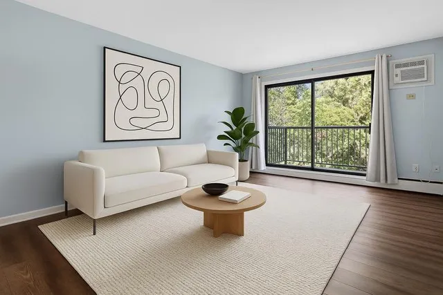 $130,000 | 7340 York Avenue South, Unit 210, Edina, MN 55435