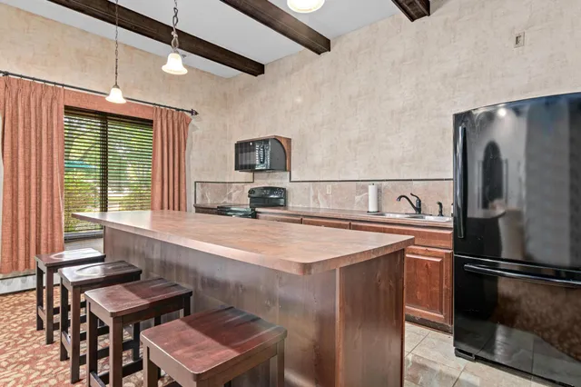 $130,000 | 7340 York Avenue South, Unit 210, Edina, MN 55435