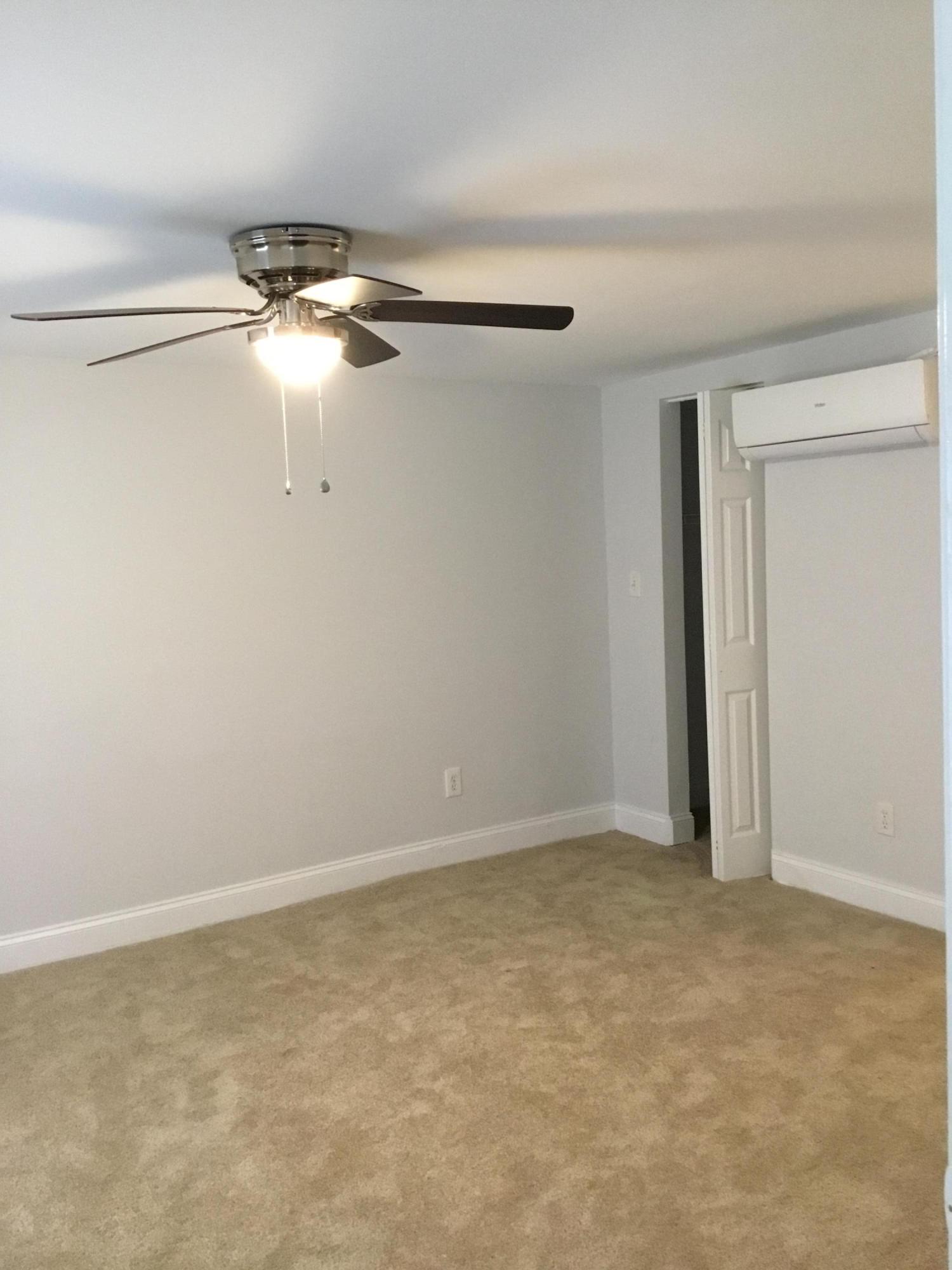 2409 Falcon Road Charleston, SC 29406 - Photo 9 of 22 Mater bedroom