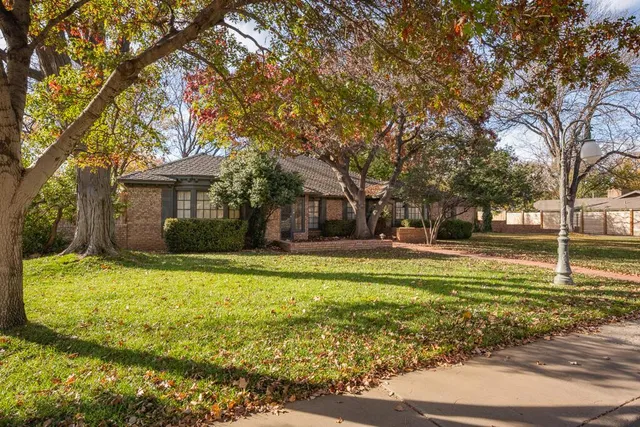 $400,000 | 3808 Fleetwood Drive, Amarillo, TX 79109