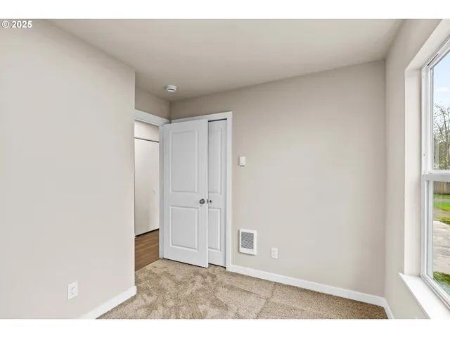 $415,000 | 3520 Elmira Road, Eugene, OR 97402