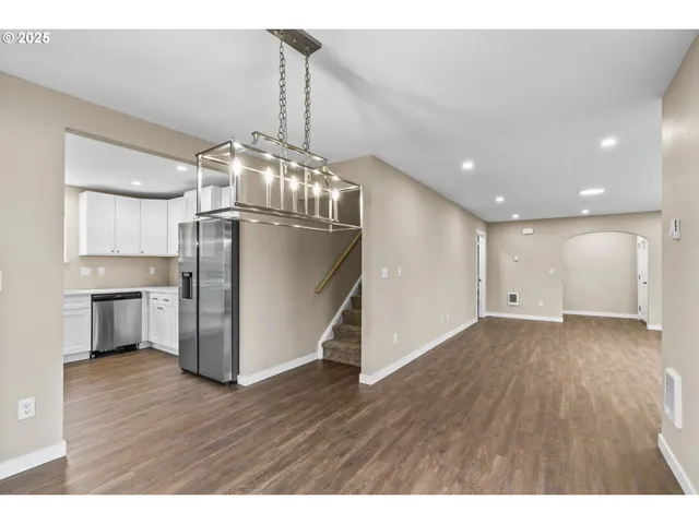 $415,000 | 3520 Elmira Road, Eugene, OR 97402