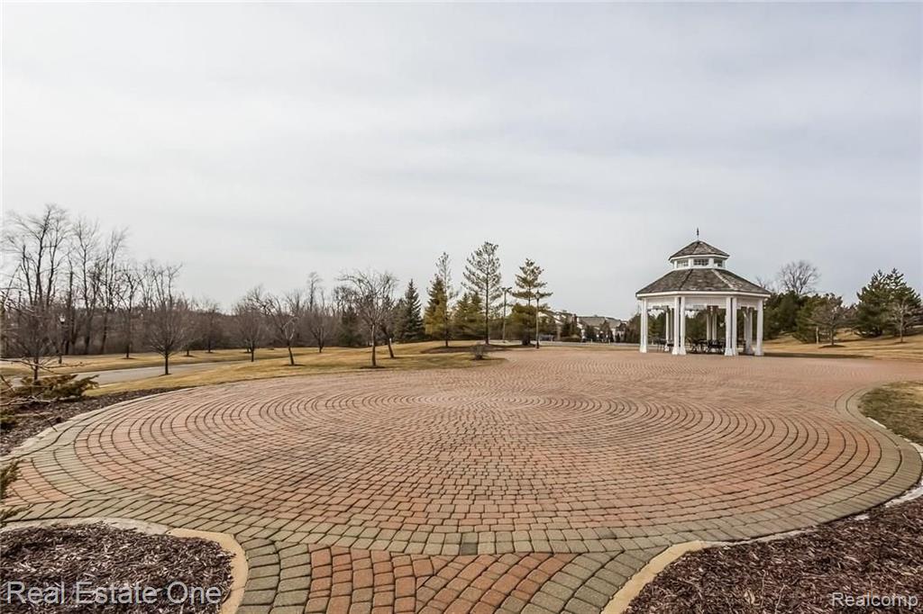 3635 Tremonte Circle, Unit 251 Rochester, MI 48306 - Photo 35 of 38